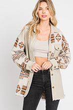 Load image into Gallery viewer, Aztec Contrast Button Down Jacket